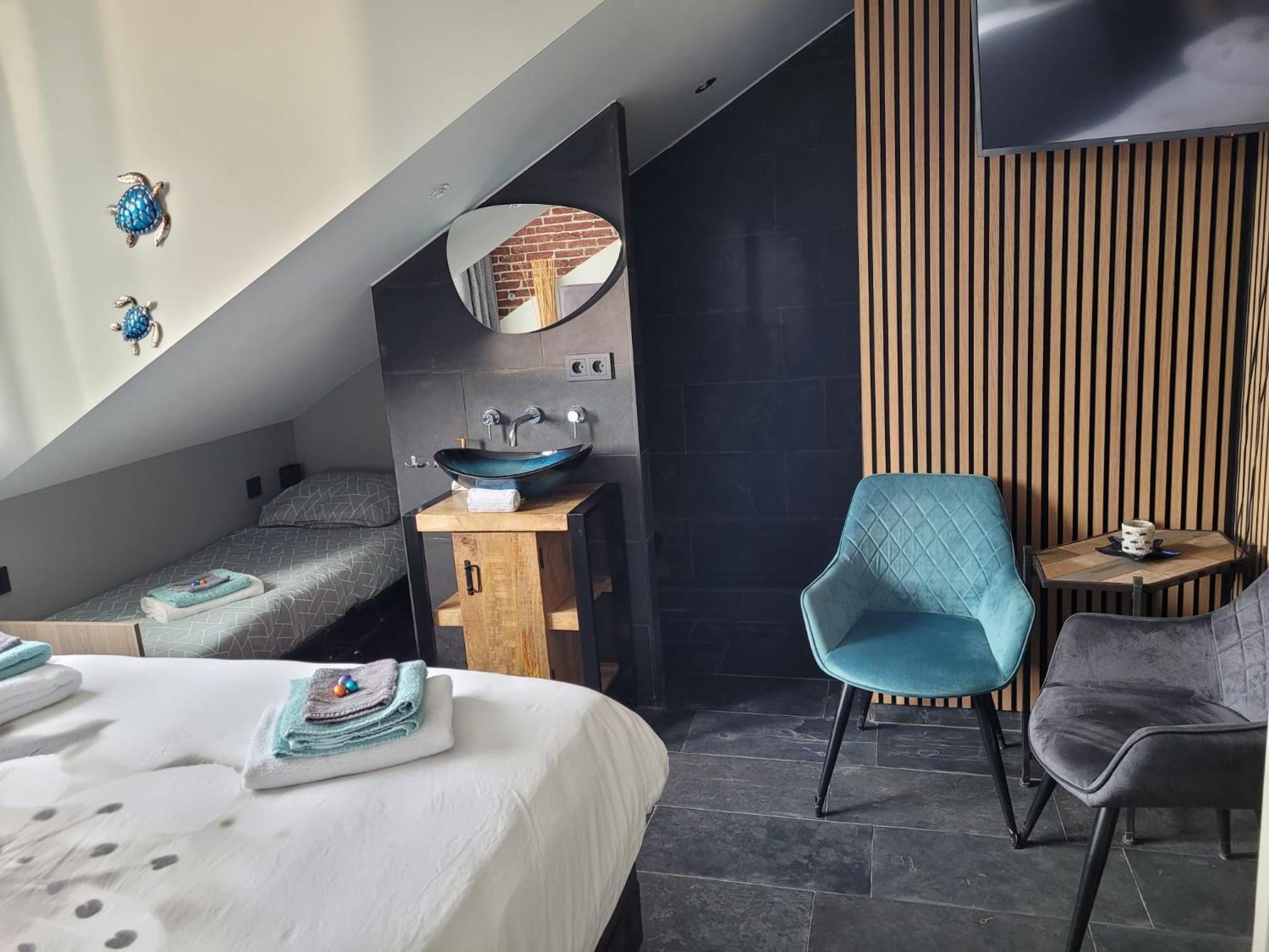 Koraal - Comfortabele Kamer Bij B&B Gezond Aan Zee - Toegang Wellnesstuin Meerprijs Ouddorp Exterior photo